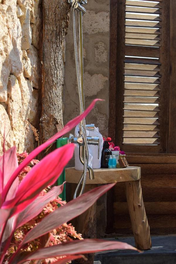Zanzibar Kusini Beach Bungalows Hotel Kizimkazi Exterior photo