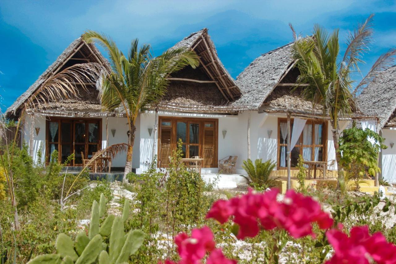 Zanzibar Kusini Beach Bungalows Hotel Kizimkazi Exterior photo